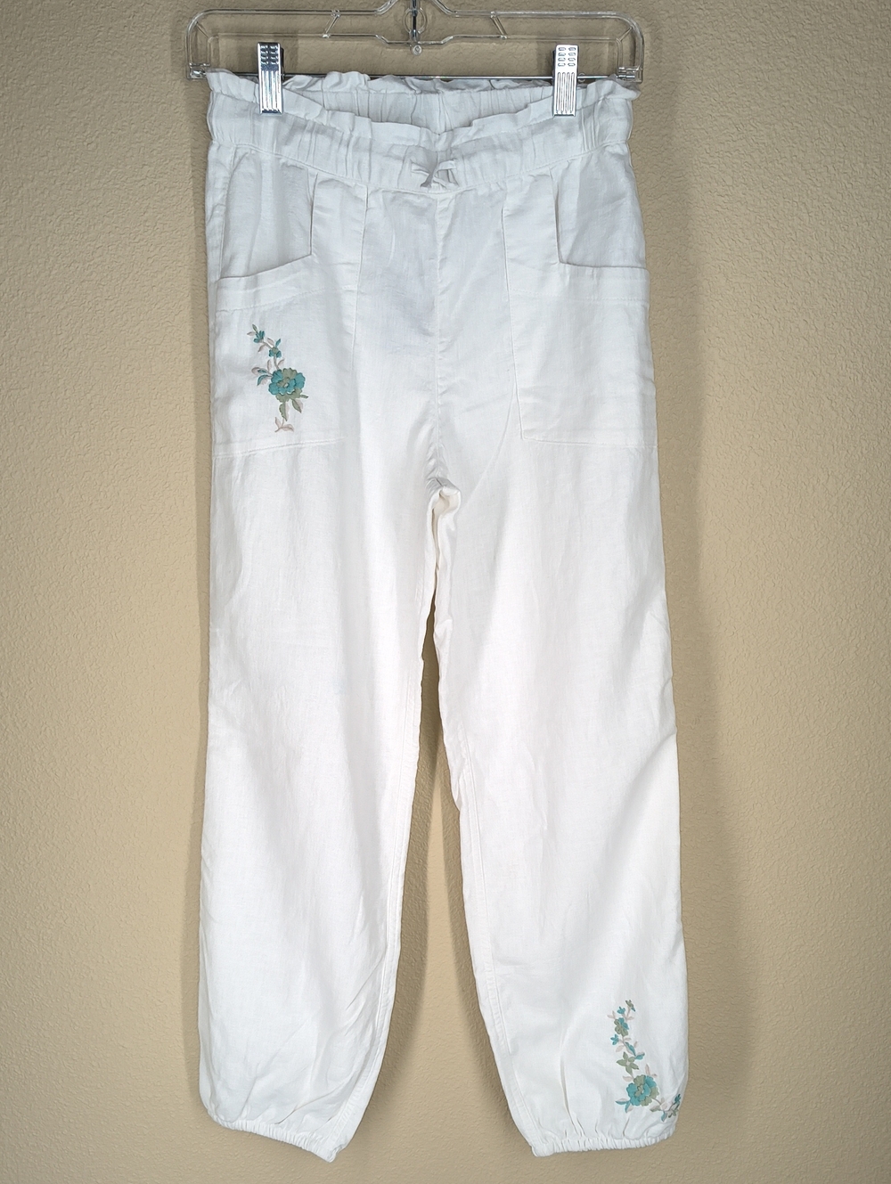 abercrombie kids White Jogger Pants with Teal Floral Embroidery Nwt Size 13/14